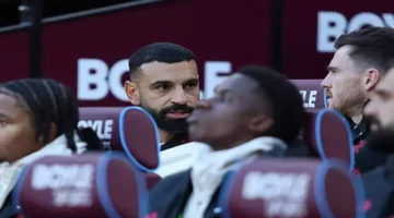 محمد صلاح يعكس تناقضات أدائه مع ليفربول وتأثيرها على نتائج الفريق